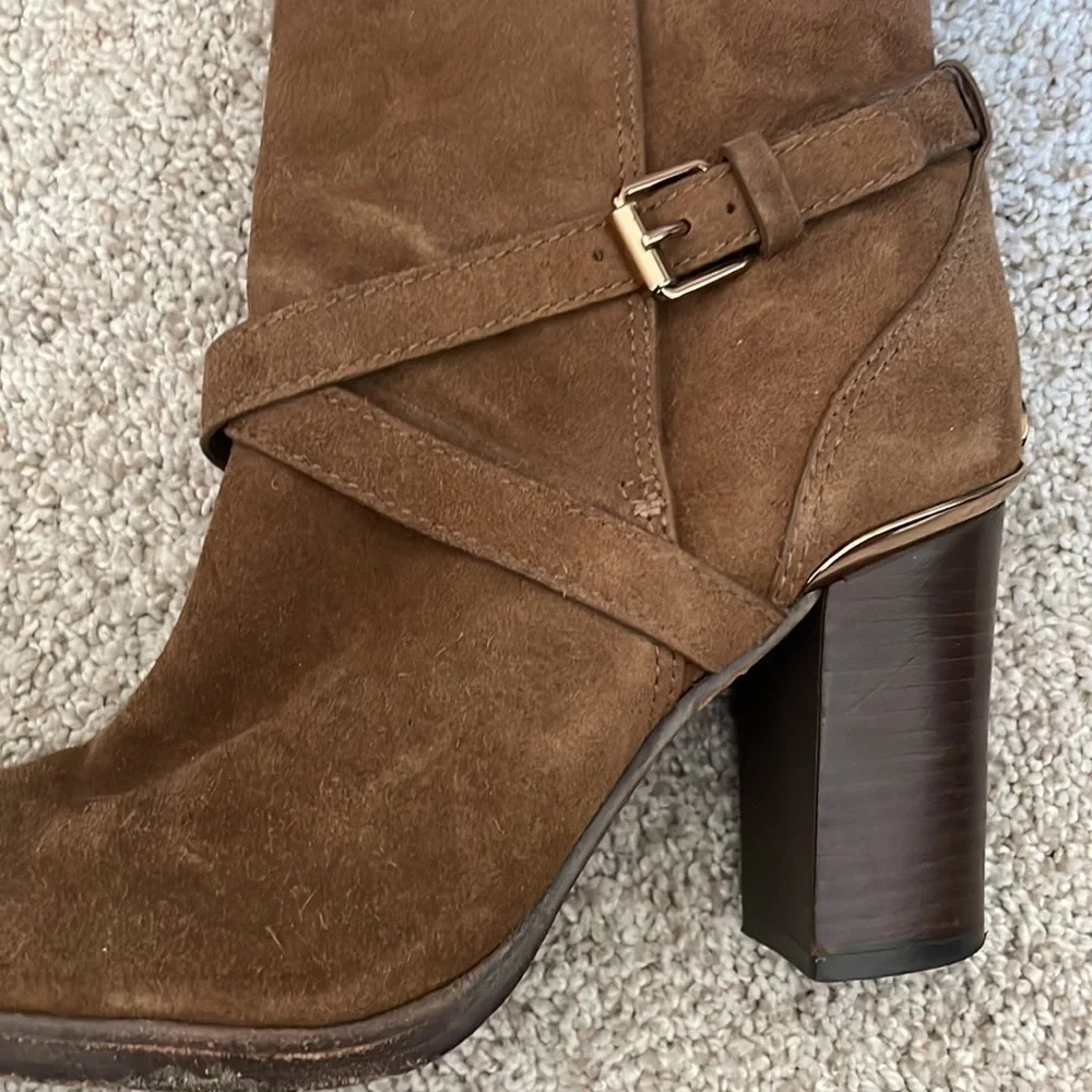 Tory Burch suede brown buckle ankle boots 8.5 great condition